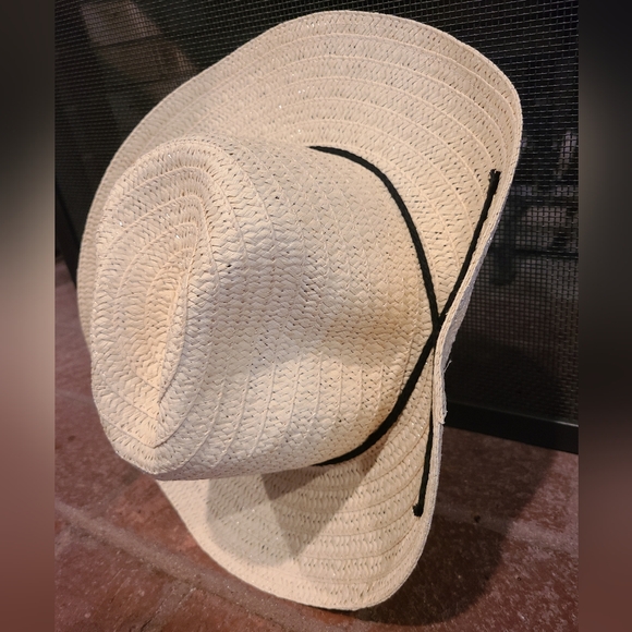 Western Style Hat - Picture 5 of 8